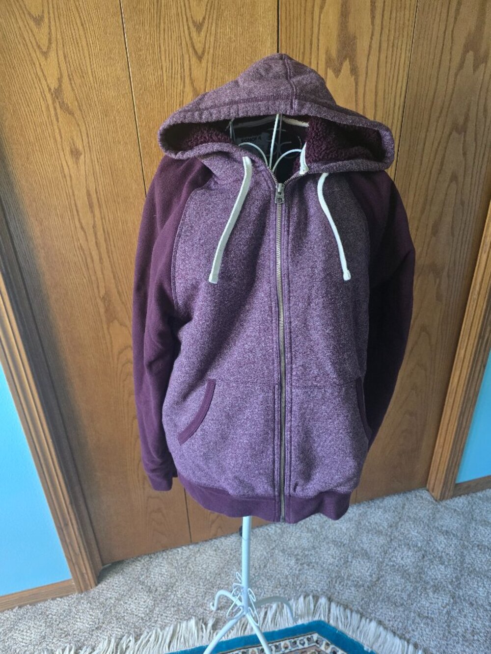 Sonoma Sherpa Lined Maroon Zip Hoodie Men’s Medium (Unisex)